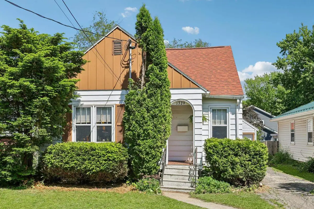 1329 N Sherman Avenue, Madison, WI 53704 - #1