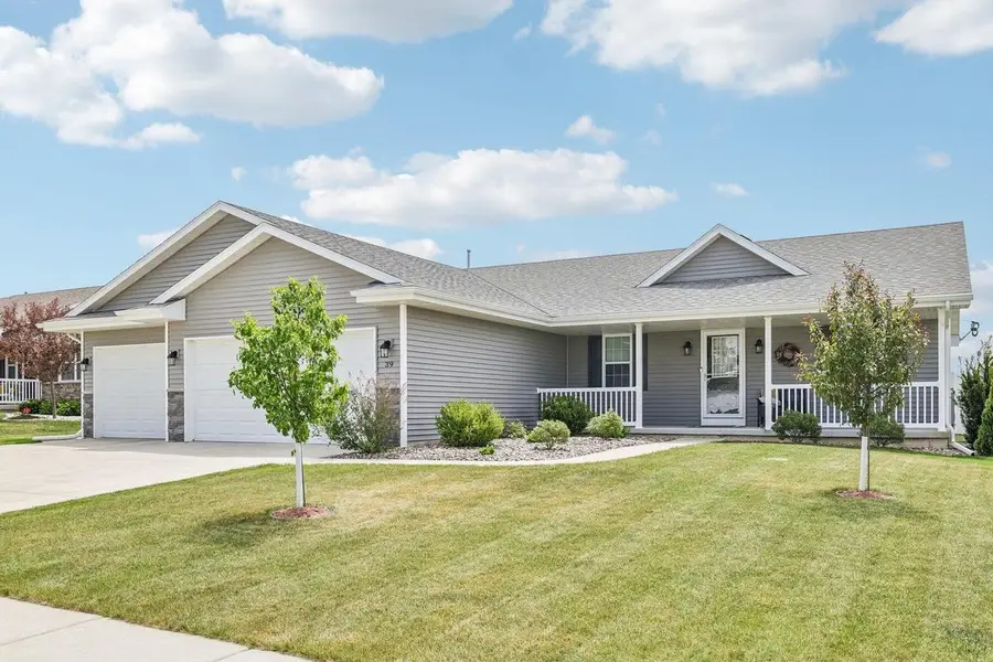 39 E Gailen Lane, Milton, WI 53563 - #2