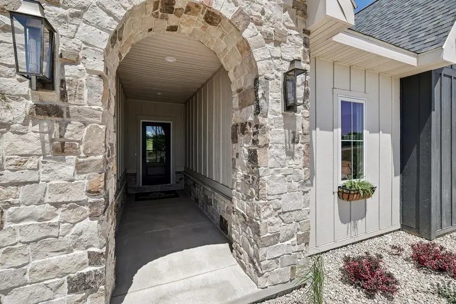 W8778 Blue Violet Court, Cambridge, WI 53523 - #3