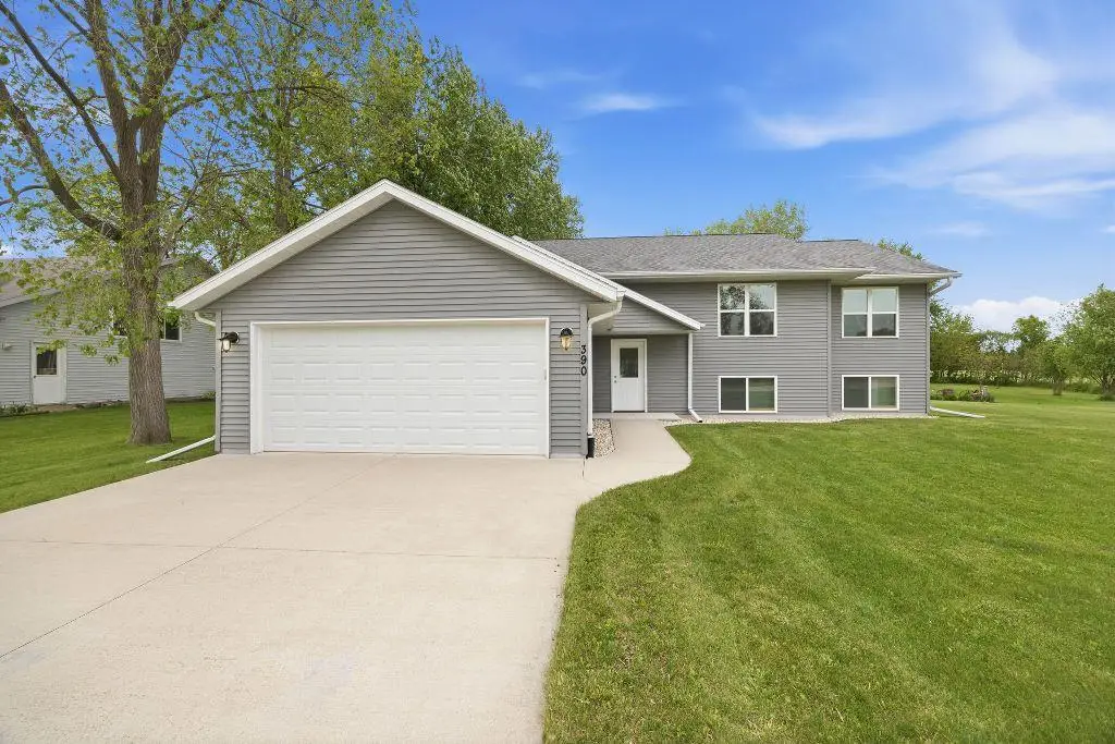 390 Meadow Lane, Columbus, WI 53925 - #1