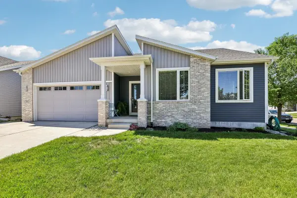116 Crooked Tree Circle, Deforest, WI 53532