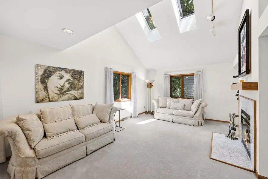 1 White Oaks Lane, Madison, WI 53711 - #3