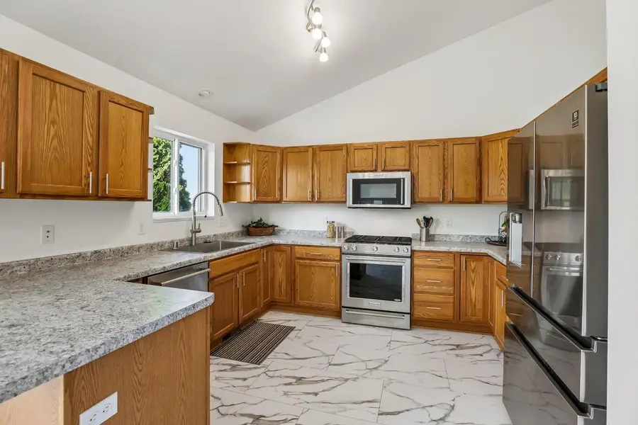 202 Michelle Lane, Cottage Grove, WI 53527 - #2