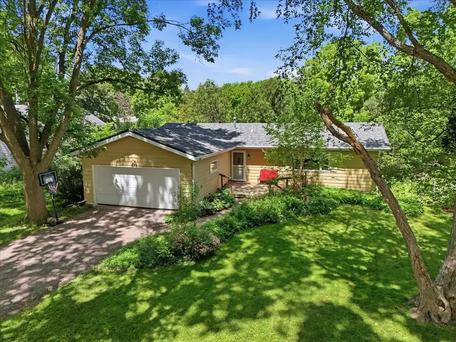 6406 Jacobs Way, Madison, WI 53711 - #3