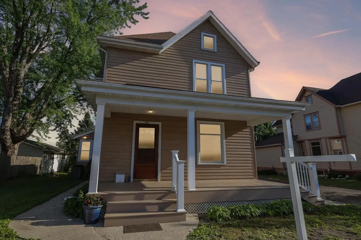 202 W 3rd Street, Waunakee, WI 53597 - #1
