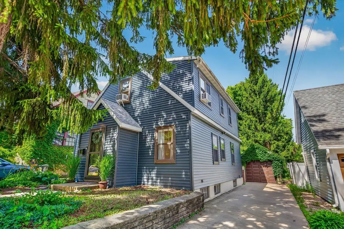 12 Farley Avenue, Madison, WI 53705 - #1