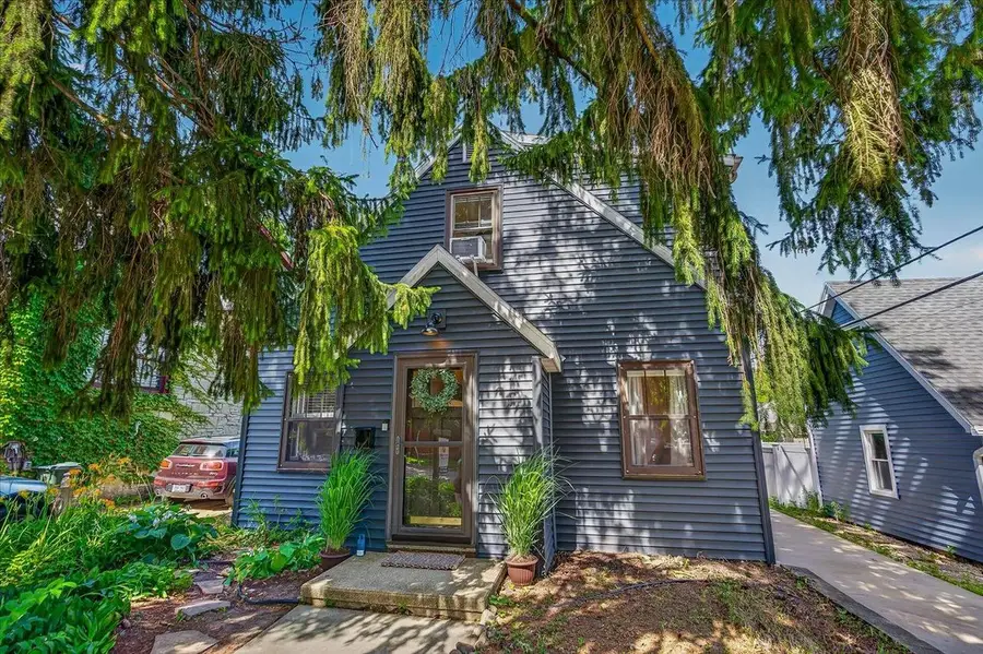 12 Farley Avenue, Madison, WI 53705 - #3