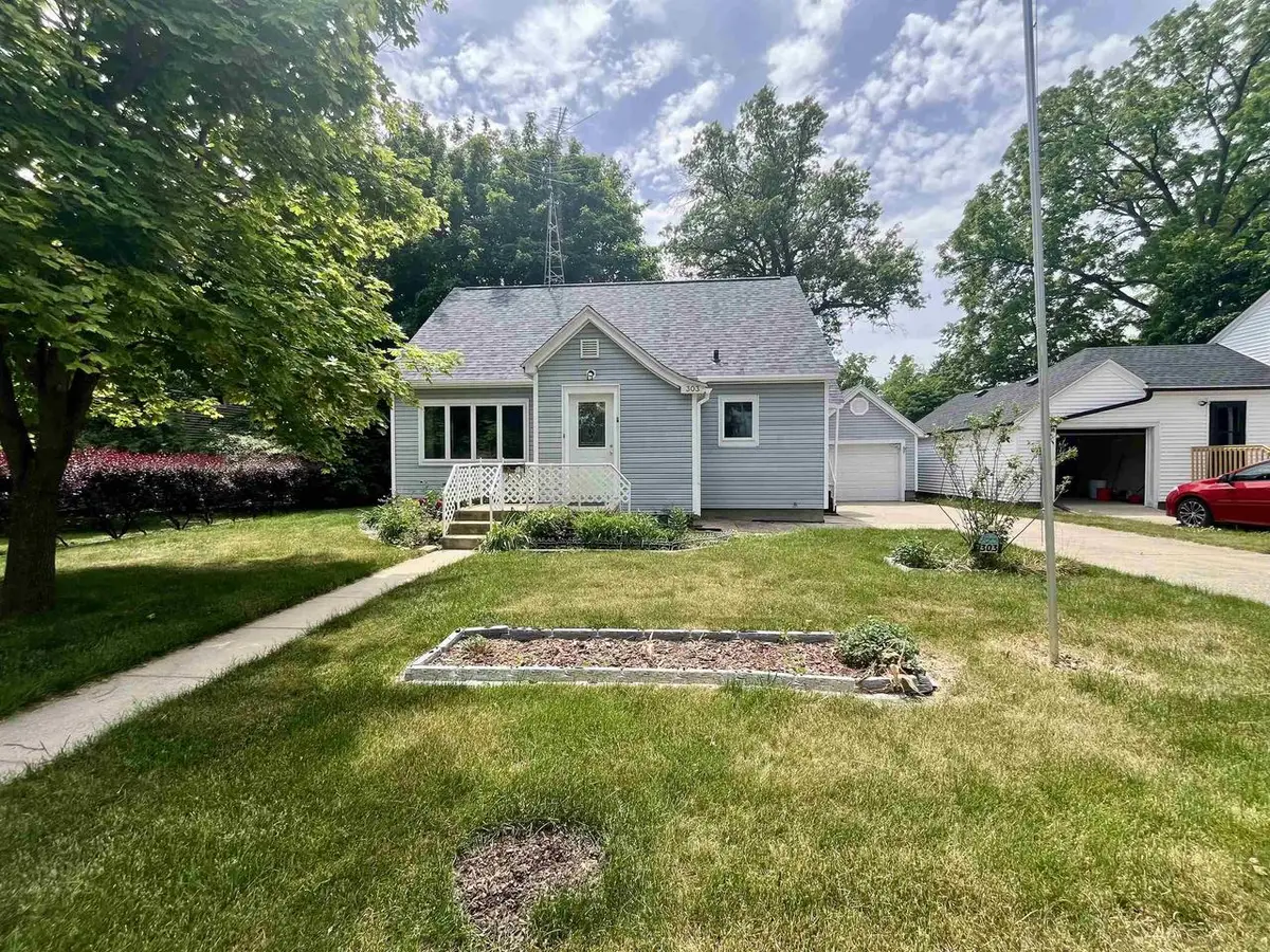 303 Garfield Avenue, Evansville, WI 53536 - #1