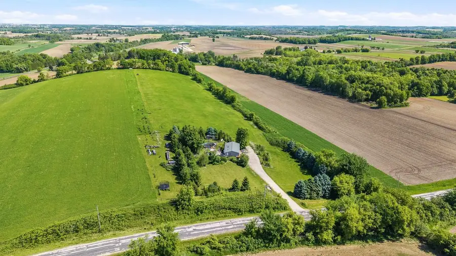 W2012 Racoon Road, Theresa, WI 53091 - #2