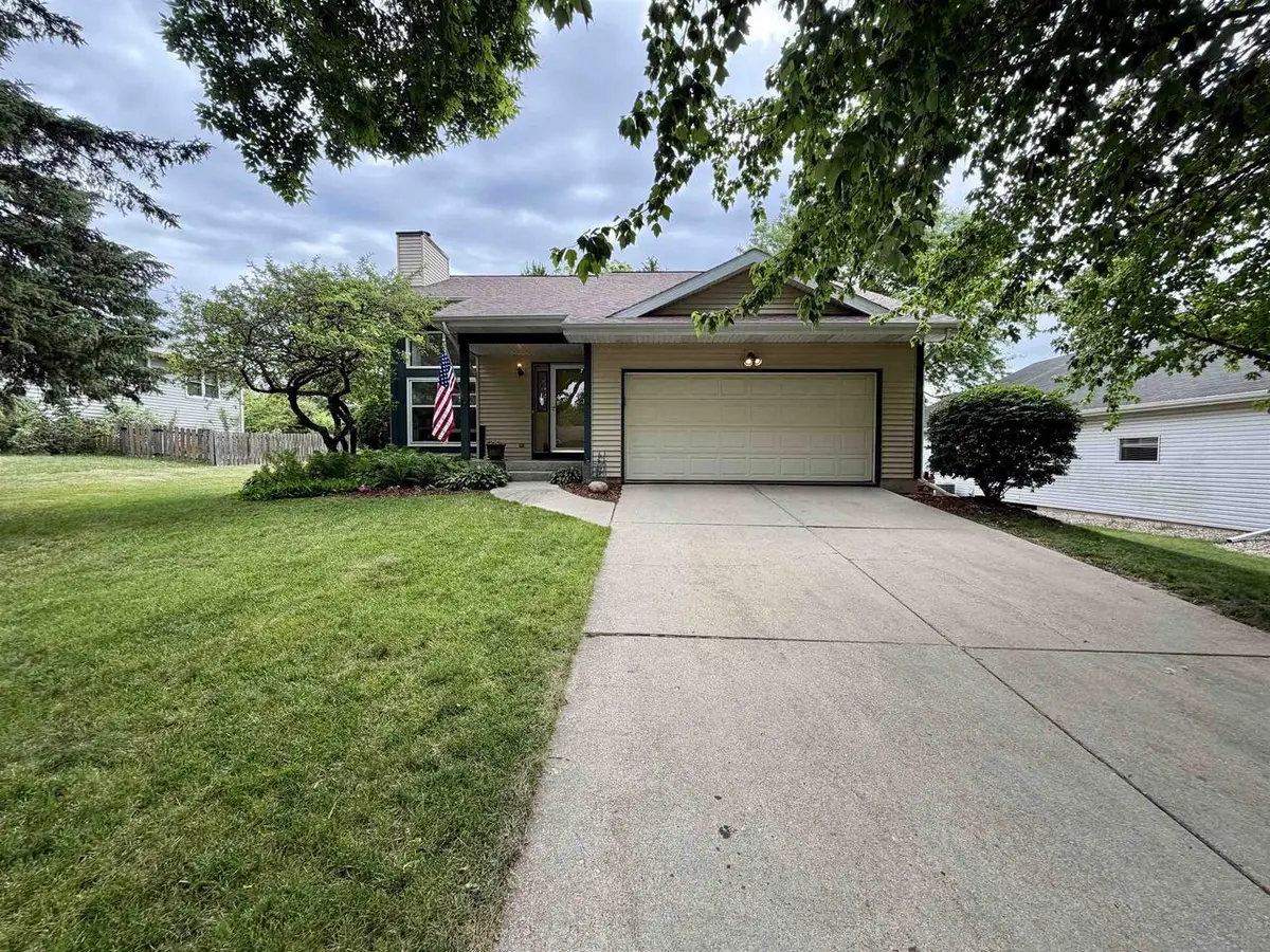 2809 Maple View Drive, Madison, WI 53719 - #1
