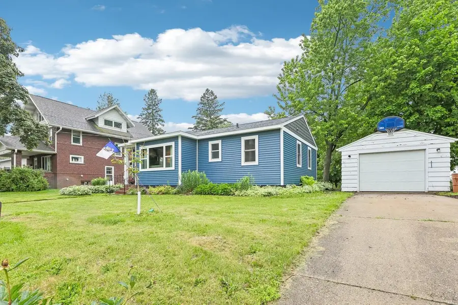 306 Lake Street, Mount Horeb, WI 53572 - #3