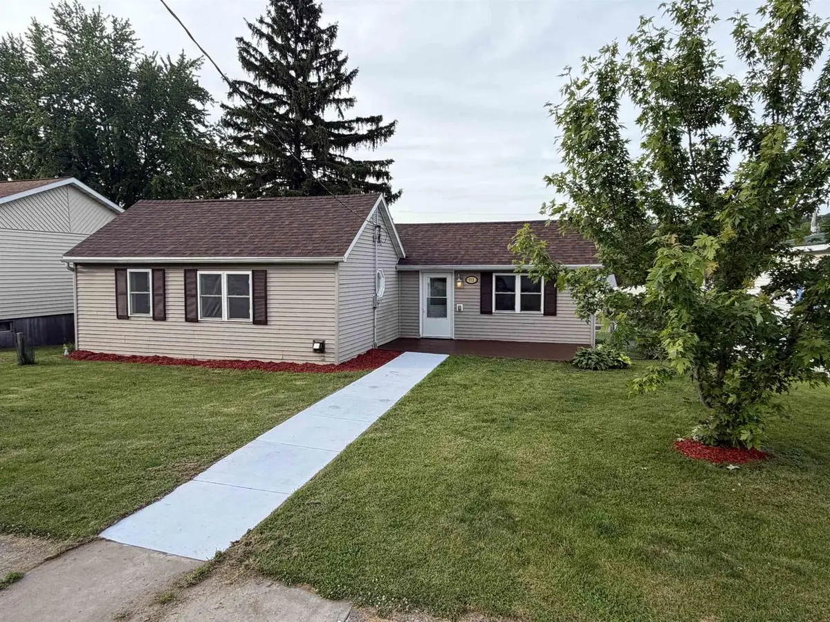 113 E Hall Street, Kendall, WI 54638 - #1