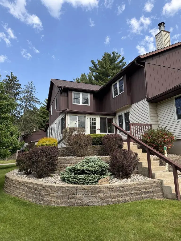 840 Saddle Ridge, Portage, WI 53901 - #1