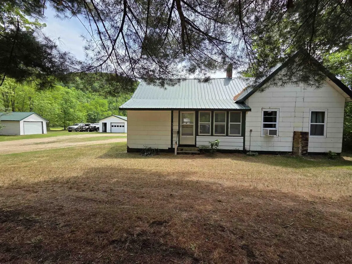 305 William Street, Avoca, WI 53506 - #1