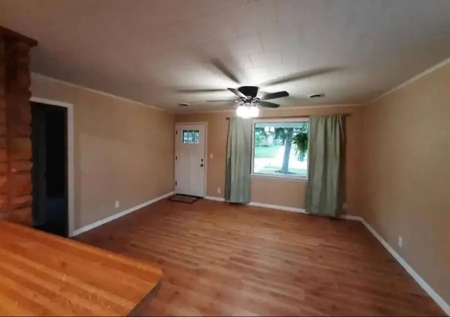 242 Winnebago Avenue, Portage, WI 53901 - #3