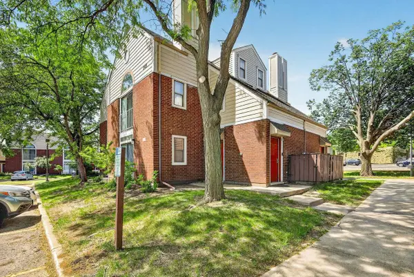 545 D'Onofrio Drive #8, Madison, WI 53719