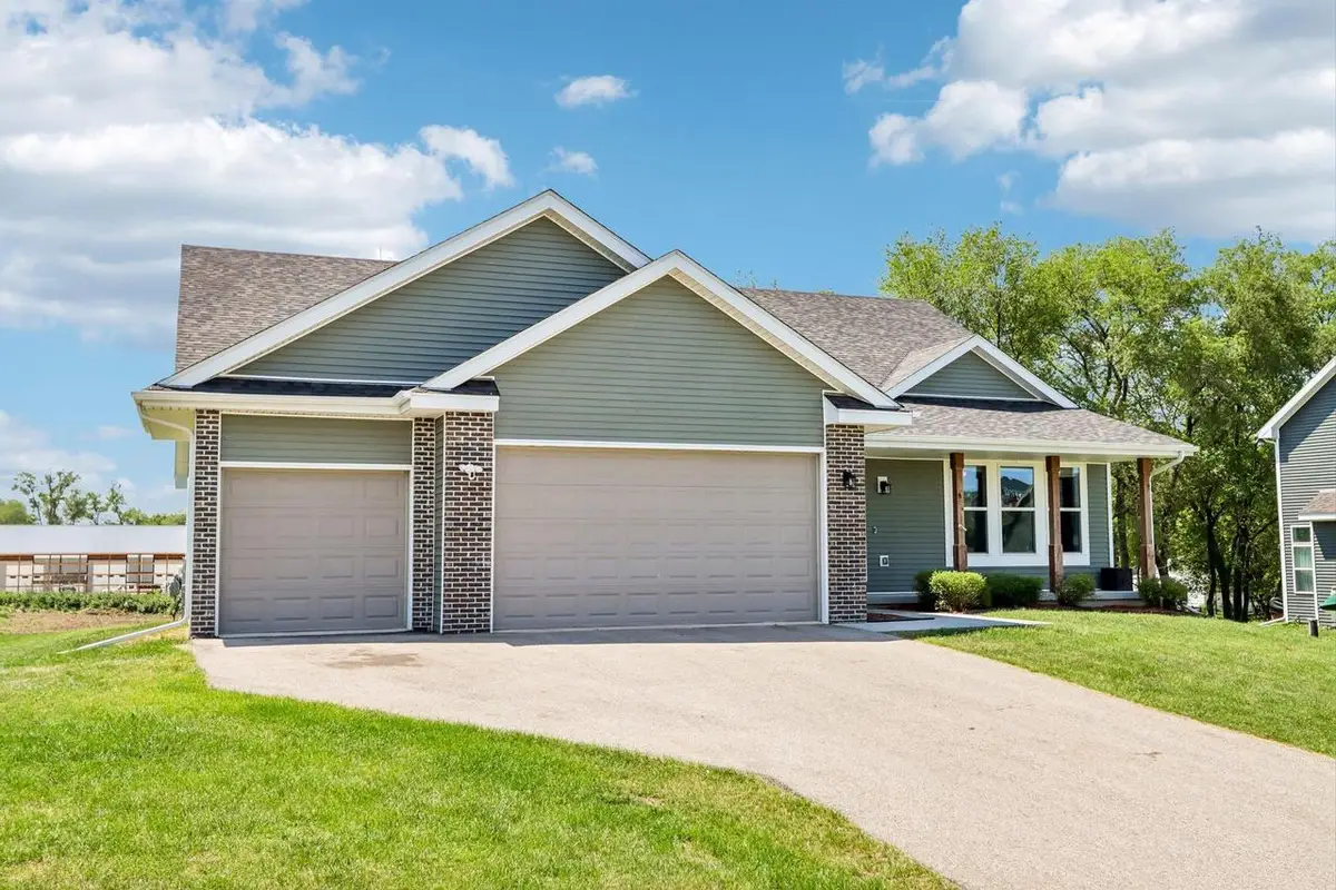 706 E Mason Drive, Edgerton, WI 53534 - #1