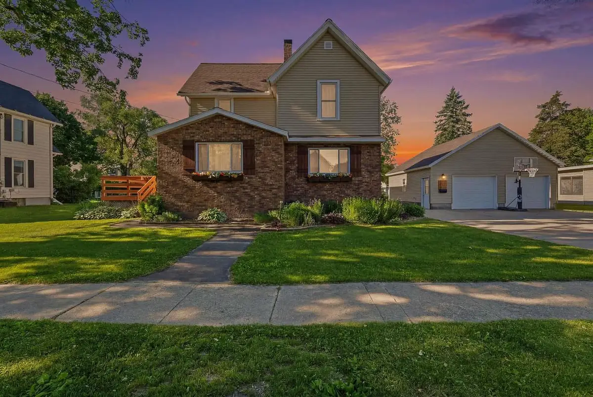 120 Pierce Street, Randolph, WI 53956 - #1