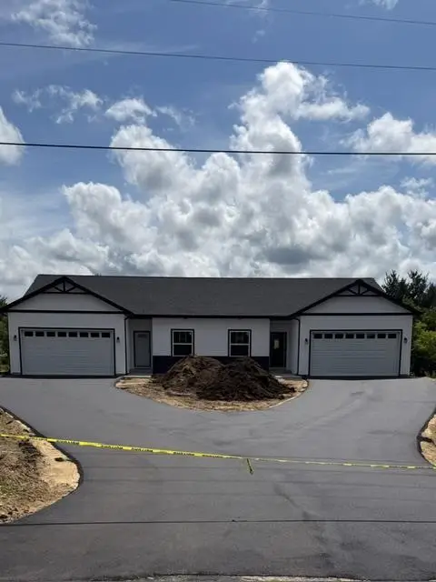 402 Mine Street, Baraboo, WI 53913 - #3
