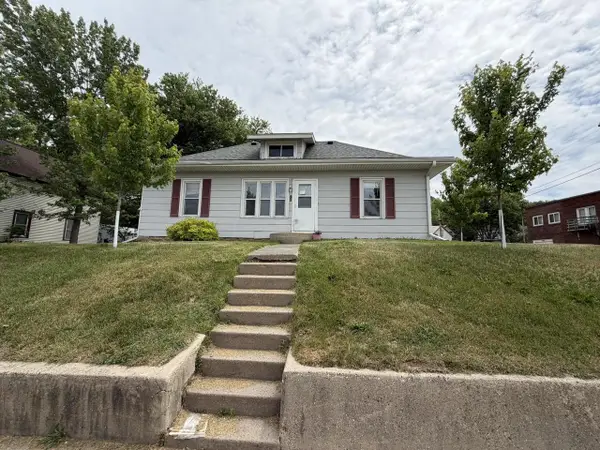 863 S Park Street, Richland Center, WI 53581