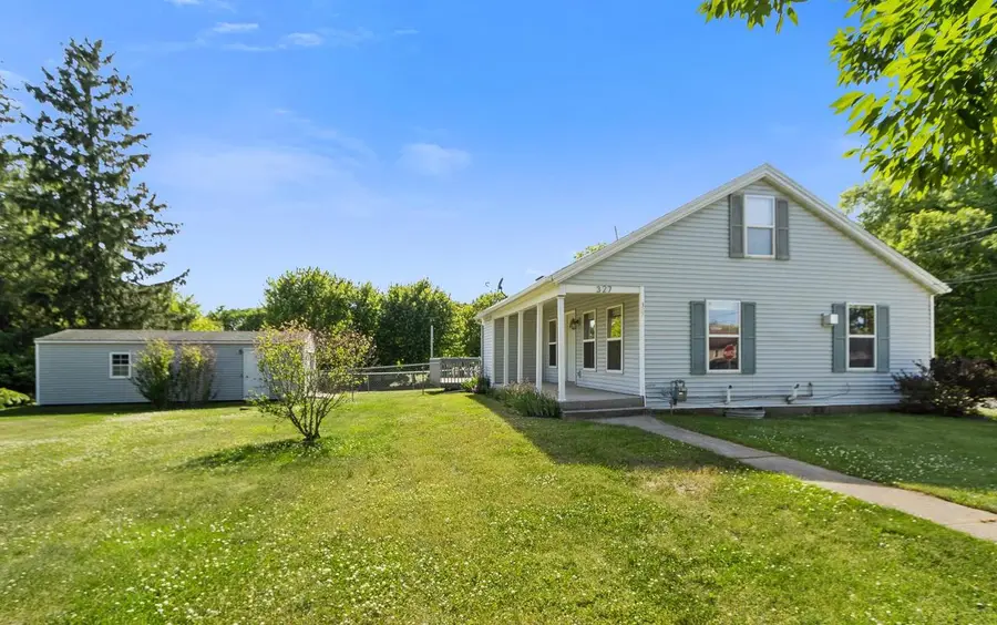 327 N Main Street, Pardeeville, WI 53954 - #2