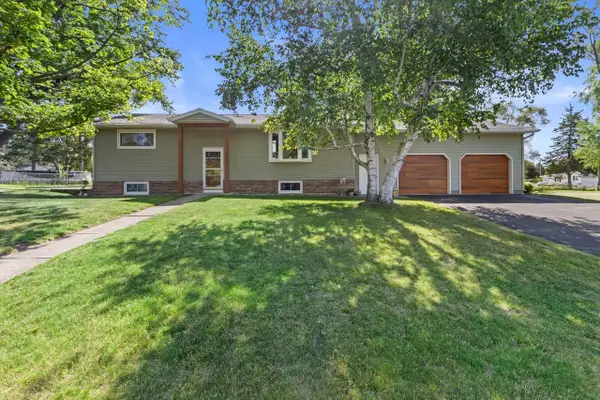 839 Suellen Lane, Portage, WI 53901