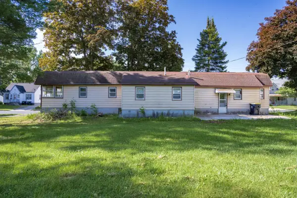 433 West Avenue, Mauston, WI 53948