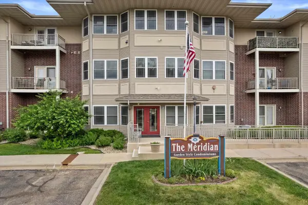 410 New Age Circle #208, Verona, WI 53593