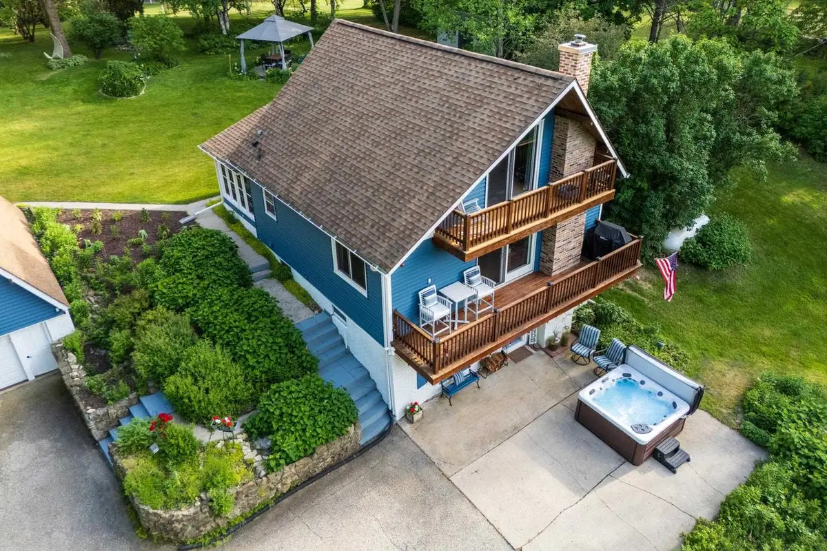 550 E Applewood Road, Edgerton, WI 53534 - #1