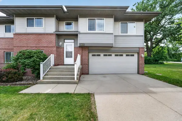 523 Progress Drive, Cottage Grove, WI 53527