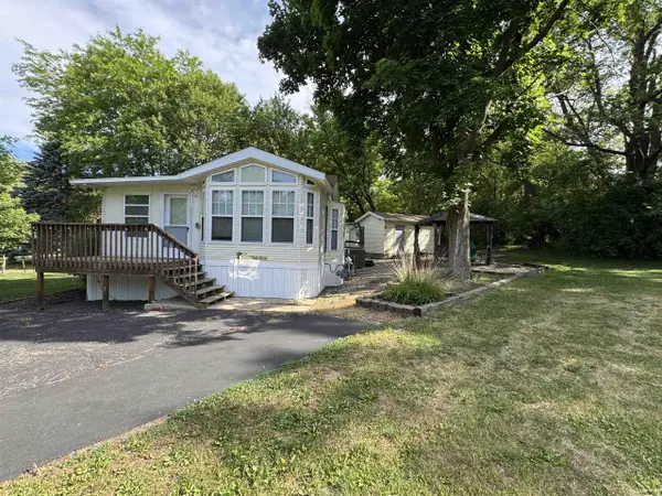 354 Skyline Drive, Edgerton, WI 53534