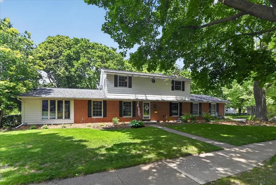 6602 Montclair Lane, Madison, WI 53711 - #3