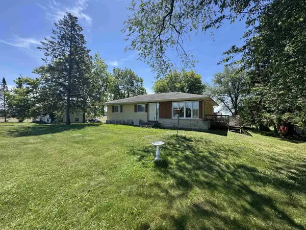 W2023 State 44 Road, Markesan, WI 53946