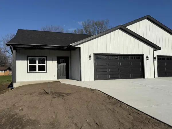 1222 Prairie Avenue, Janesville, WI 53545