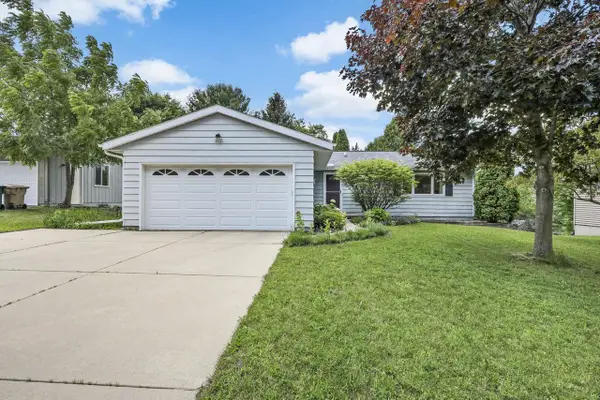 2914 Maple Grove Drive, Madison, WI 53719