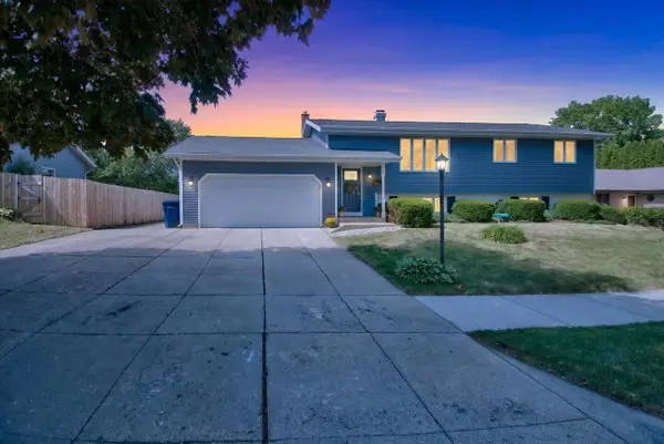 1518 Wolcott Street, Janesville, WI 53546