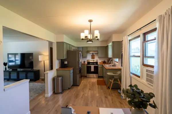 105 N Willard Avenue, Janesville, WI 53548