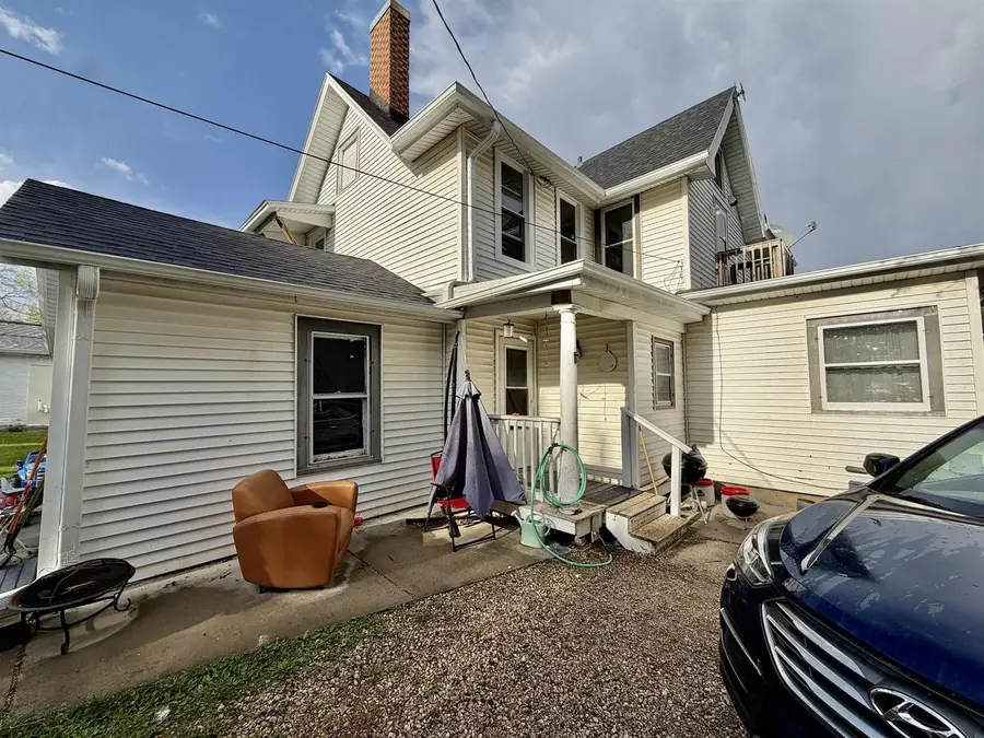 156-158 Cherry Street, Janesville, WI 53548 - #3