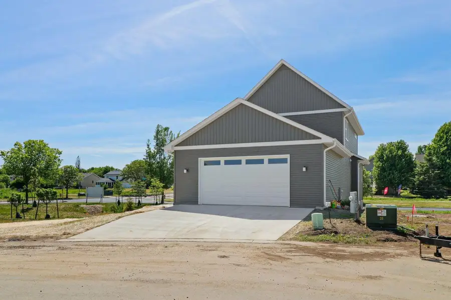 2810 Big Bluestem Parkway, Fitchburg, WI 53711 - #3