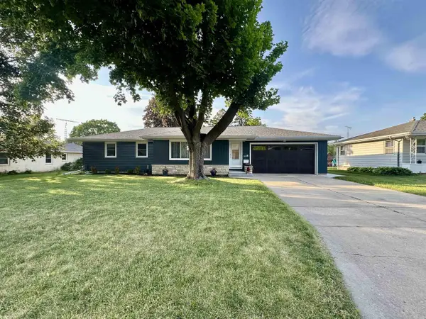 30 Highland Avenue, Ripon, WI 54971