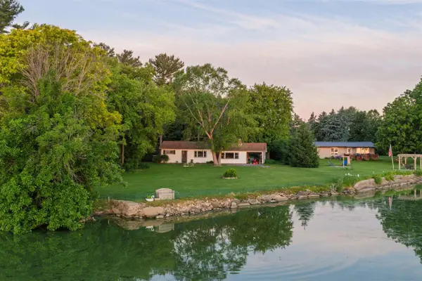 W10224 Surfside Drive, Beaver Dam, WI 53916