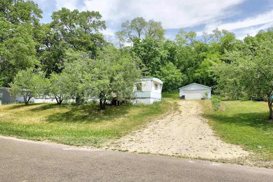 314 Railroad Street, Rio, WI 53960 - #2