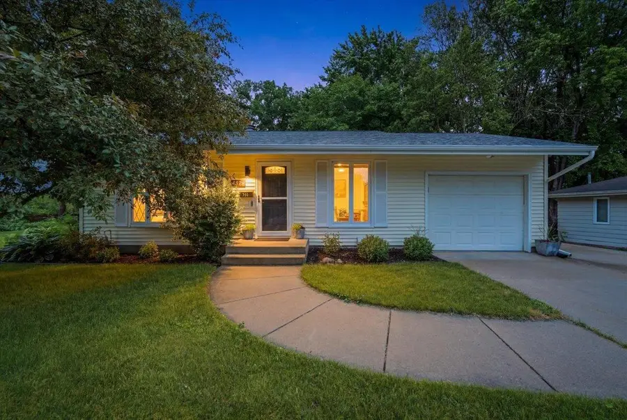 409 Topaz Lane, Madison, WI 53714 - #2