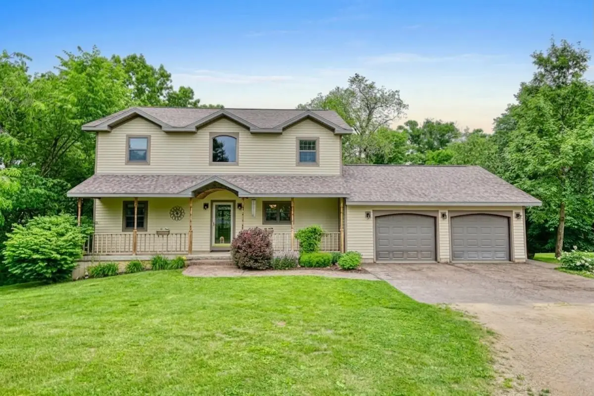 E4930 Rolling Ridge Road, Spring Green, WI 53588 - #1