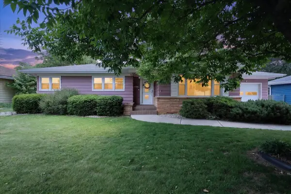 1210 N Randall Avenue, Janesville, WI 53545