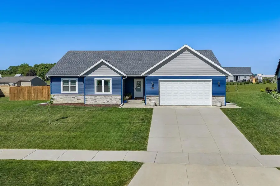 2055 Willow Run, Reedsburg, WI 53959 - #2