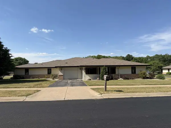 635 W Slifer Street #D, Portage, WI 53901