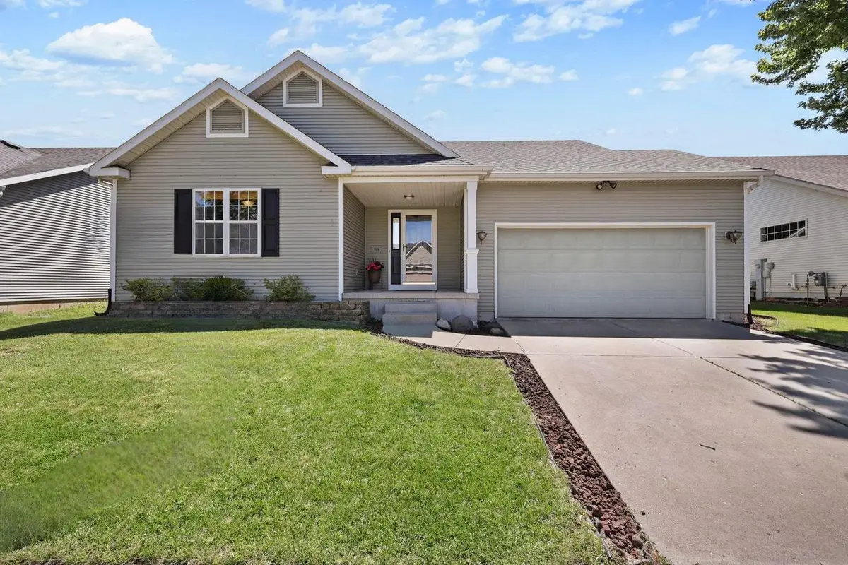 909 Tony Drive, Madison, WI 53704 - #1