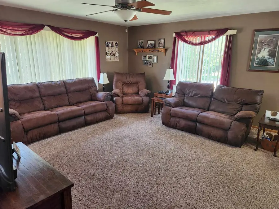 415 Leona Avenue, Richland Center, WI 53581 - #2