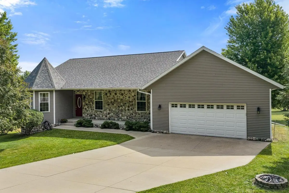 W10180 Tesser Trail, Portage, WI 53901 - #1